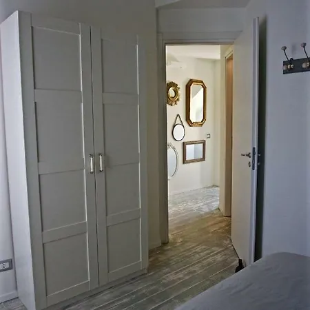Piazza San Giorgio 9/10 Ferienhaus Randazzo