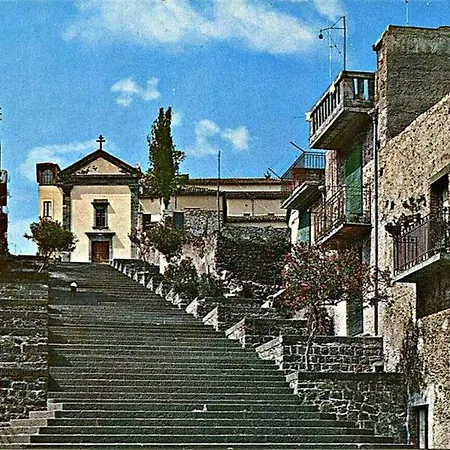 Piazza San Giorgio 9/10 Holiday home *