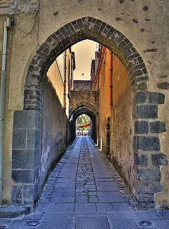 Piazza San Giorgio 9/10 * Randazzo